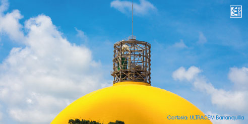 Silo (domo) protegido contra rayos con el pararrayos derivador 200 kA HVI P 27 L6M (referencia 819 430), cortesía ULTRACEM (Barranquilla, Colombia)