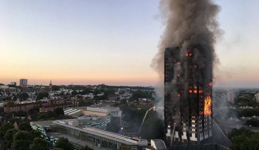 Incendio en edificio de viviendas en Londres a causa de fallas eléctricas y posiblemente sobretensiones transitorias, 2017